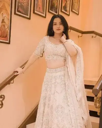 Escort Jasrana